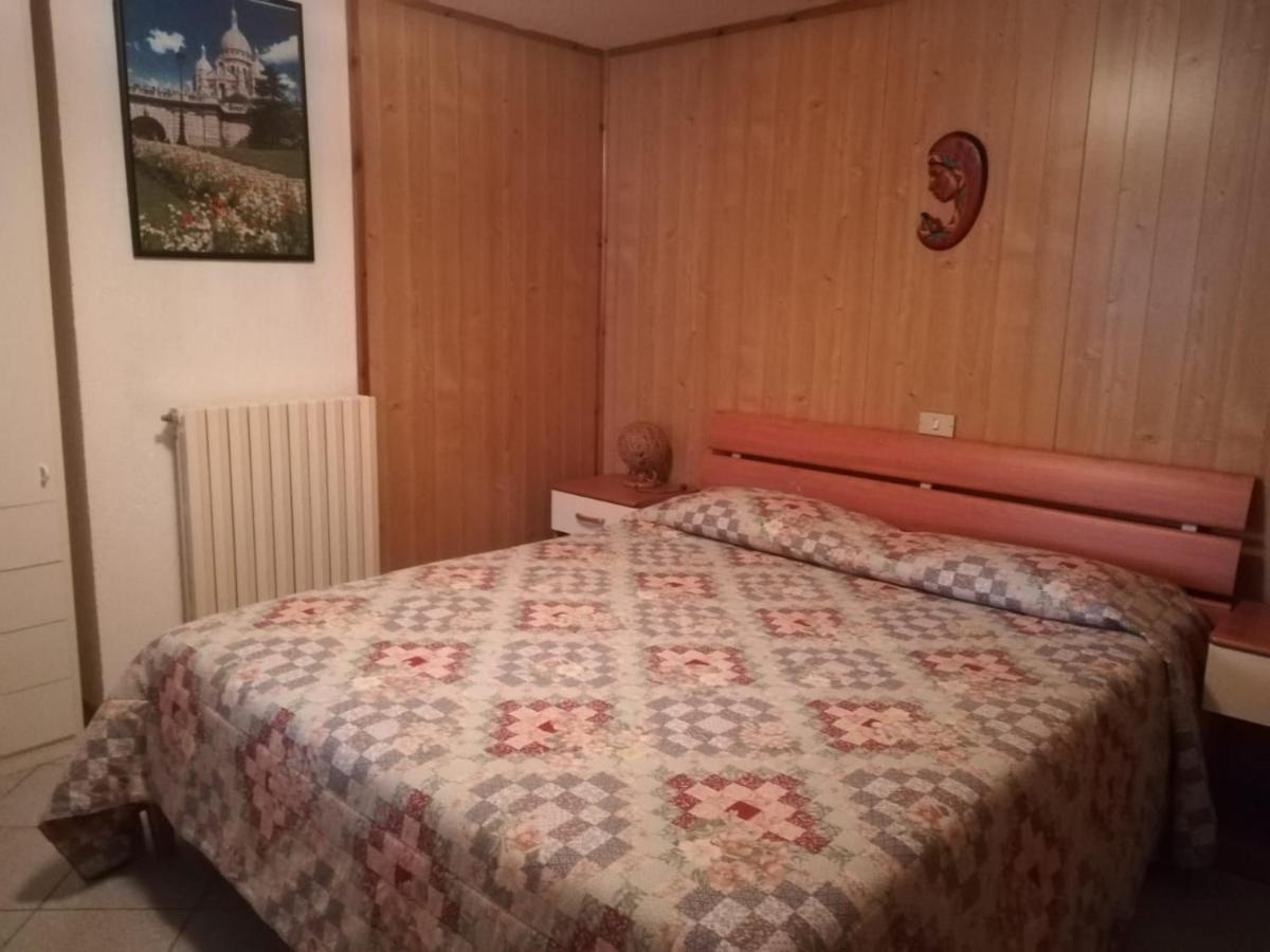 Appartamento Con Vista Chez Mary Roisan Екстериор снимка